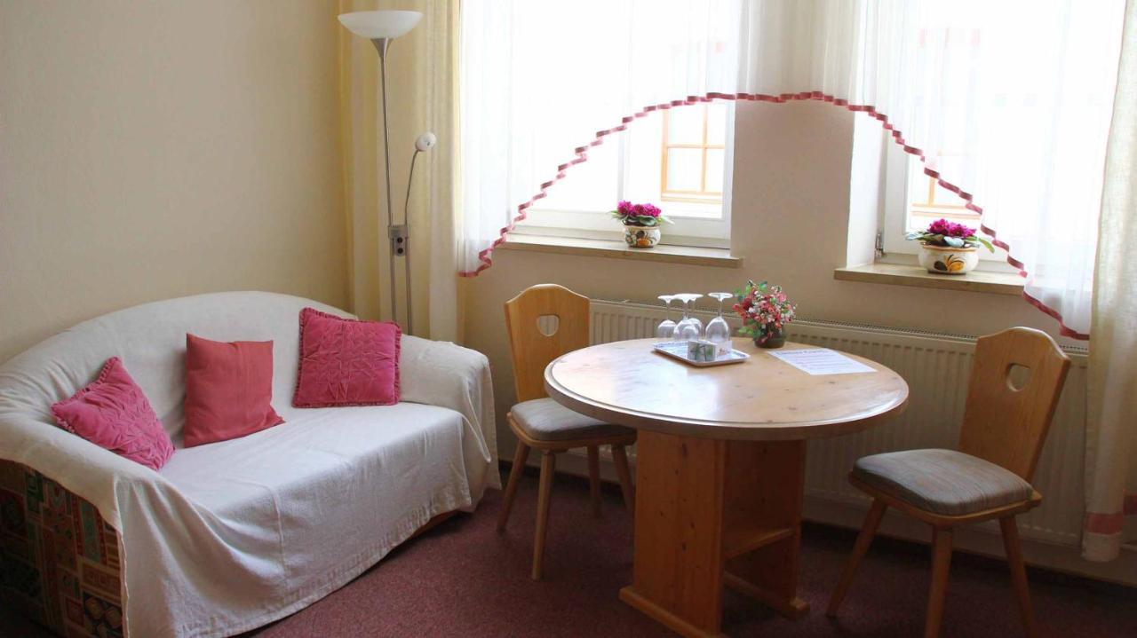 Hotel Gasthof Zum Weissen Lamm Hohenberg an der Eger 外观 照片